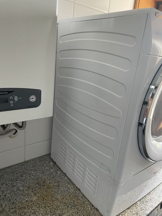 Título: Máquina de Secar Roupa Candy RapidÓ 9 kg – Wi-Fi – Excelente Estado