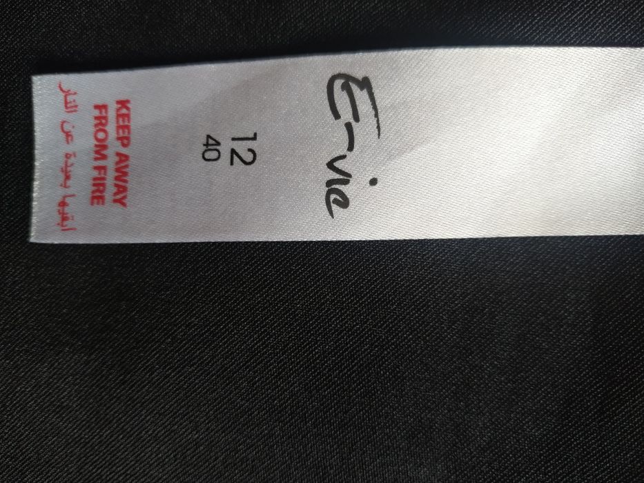 Нарядне плаття,нове,сток