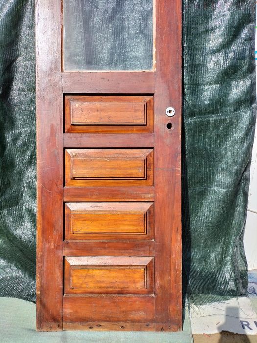 Porta  de Rua em Mogno/ Madeira Maciça