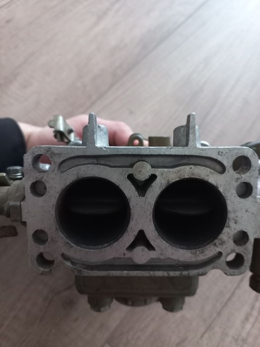 Продам карбюратор на ГАЗ 53