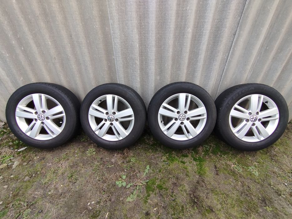 Диски на авто VAG Group R16 5*112