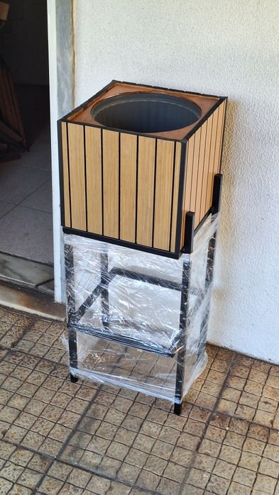 Suporte para floreira