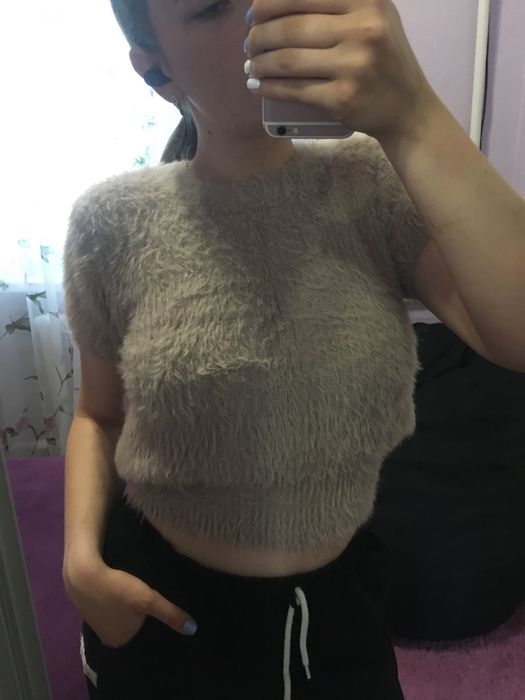 Укороченая кофта