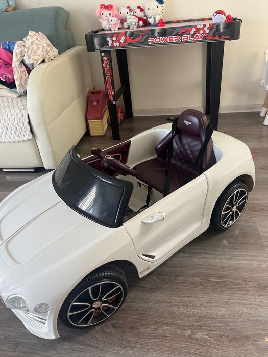 Bentley auto na akumulator