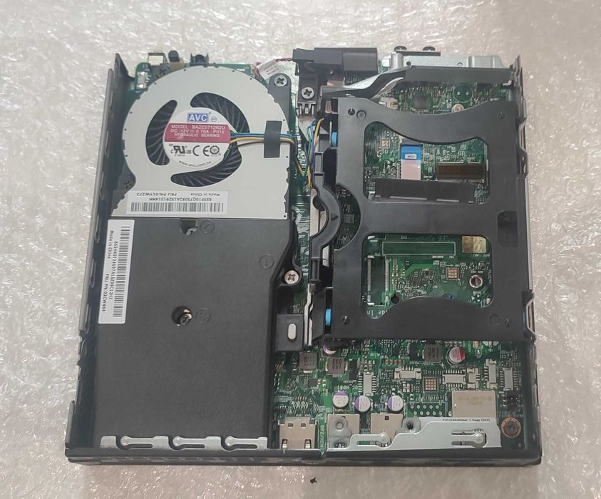 LENOVO Thinkcentre M630e i3 8Gb  Win 11 Pro