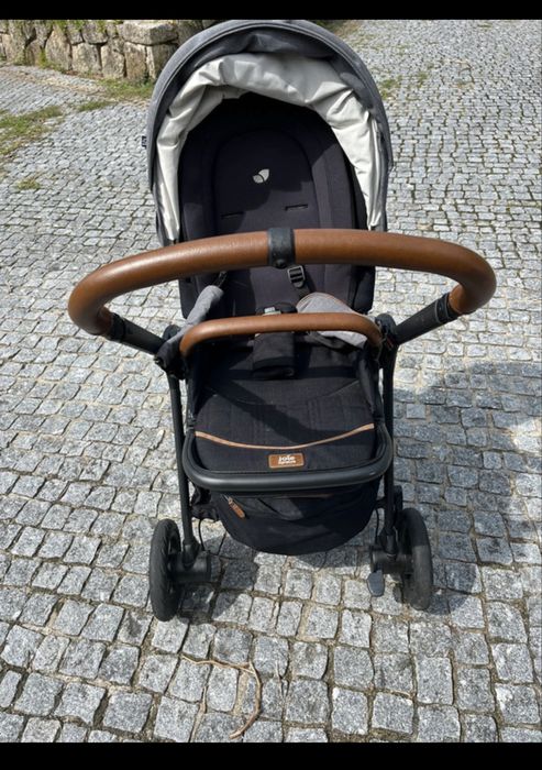 Carrinho Joie Signature