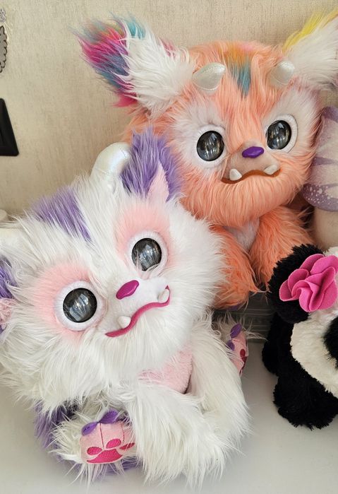 Інтерактивні іграшки FurReal Disney