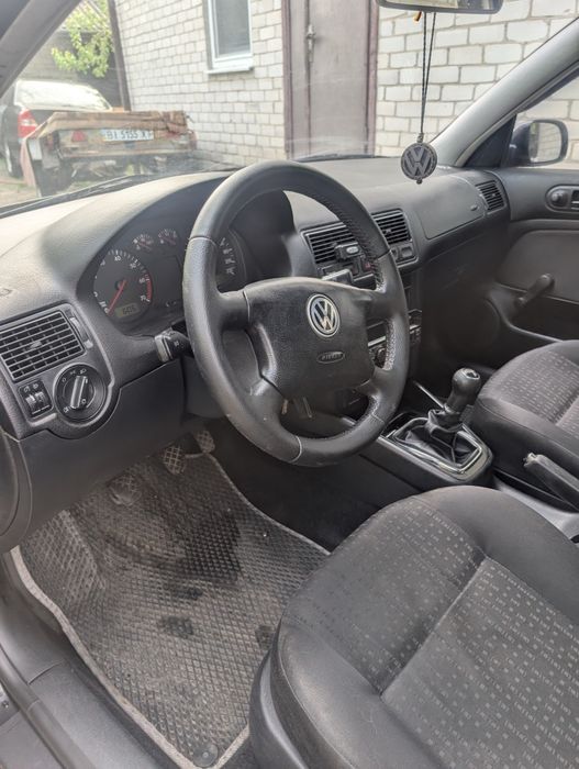 VW Golf 4 1.4 газ/бенз
