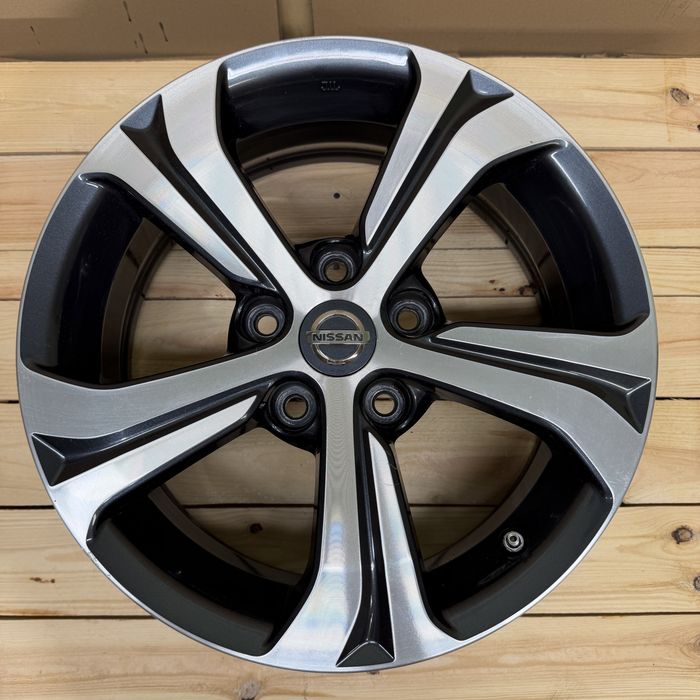 Alufelgi OE Nissan 16 cali 5x114,3 Czujniki! Bardzo ładny stan!!