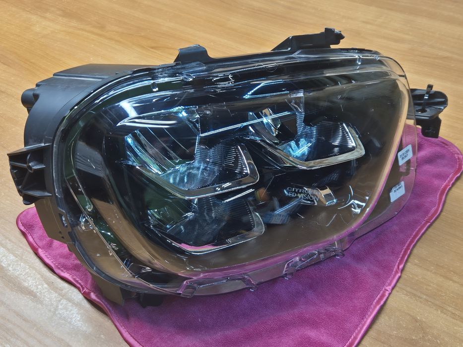 Citroën C3 lift lampa prawa przednia OEM EU Led Vision