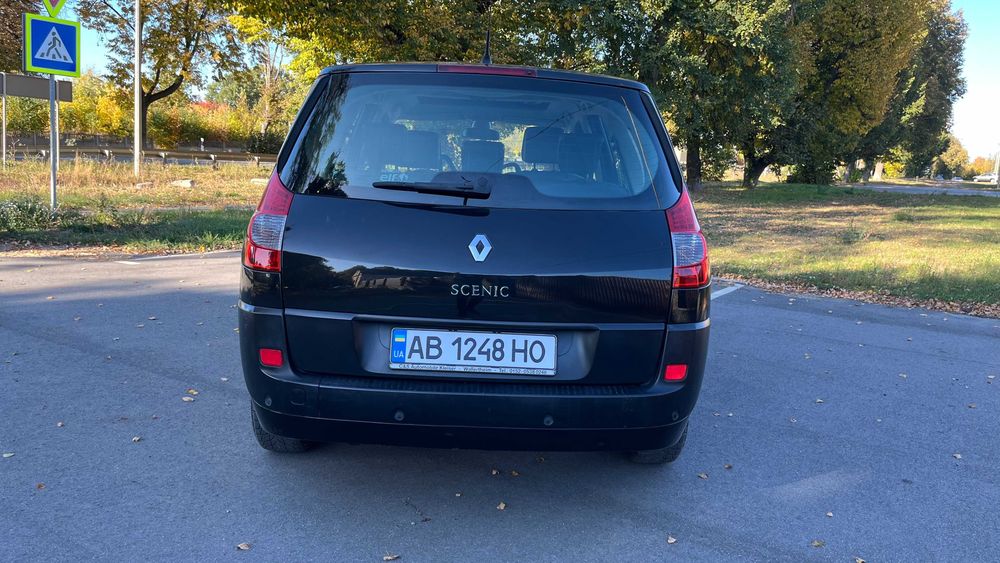 Renault Scenic II (довга база)