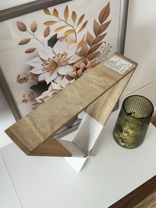 [ €5,00 ] Prateleira • Madeira & Branco