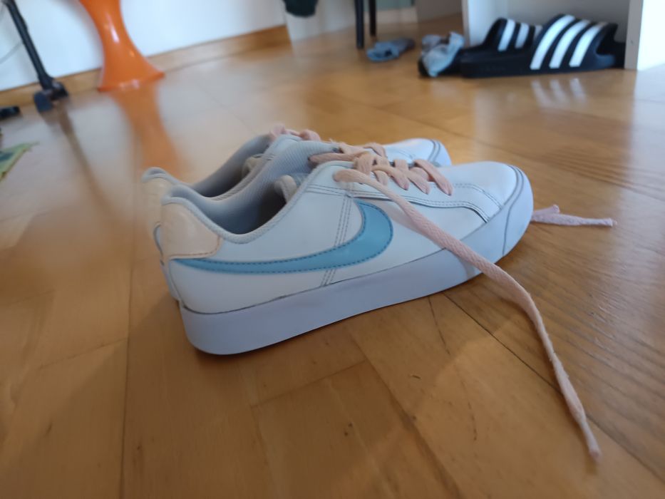 Tênis Nike menina