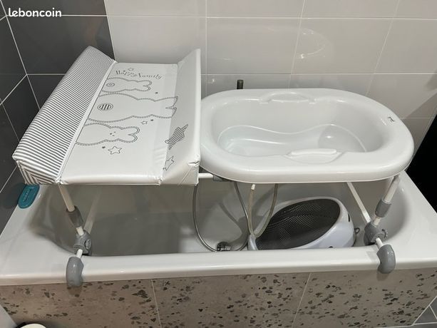 Banheira bébe com fraldário