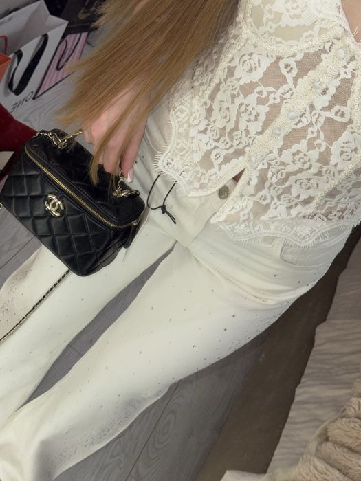 32, 34, 36, 38, 40, 42 джинси bershka straight зі стразами, білі джинси, прямі джинси, трендові джинси, блискучі джинси, джинси бершка, стильні джинси
