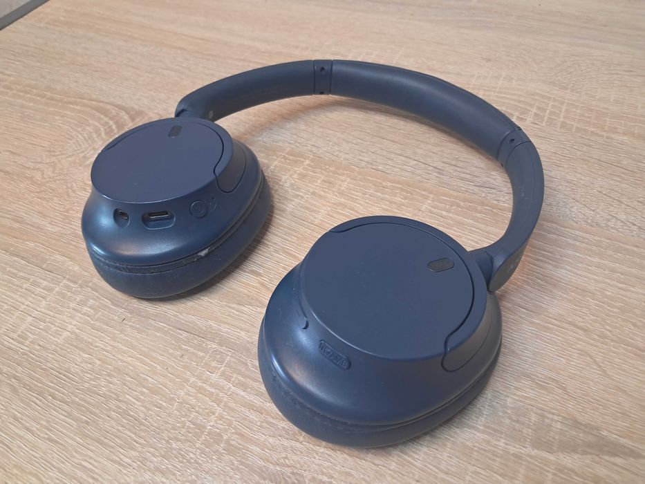 Бездротові навушники Sony WH-CH720N сині