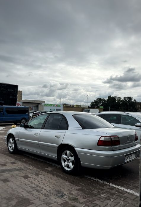 Opel Omega b 2.2