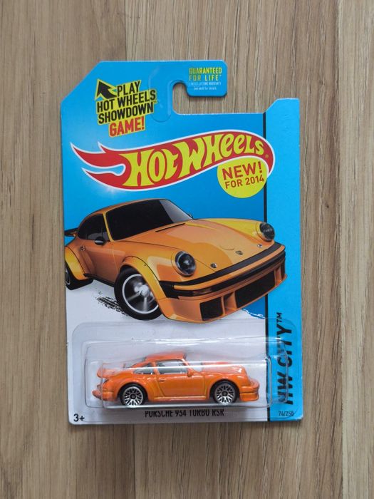Hot Wheels Porsche 934 Turbo RSR