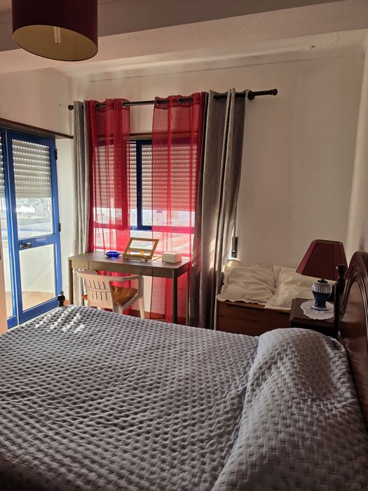 Quarto para alugar na Ericeira