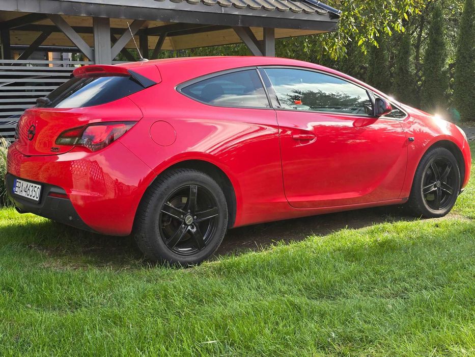 Opel Astra J GTC 2012 1.4 Turbo