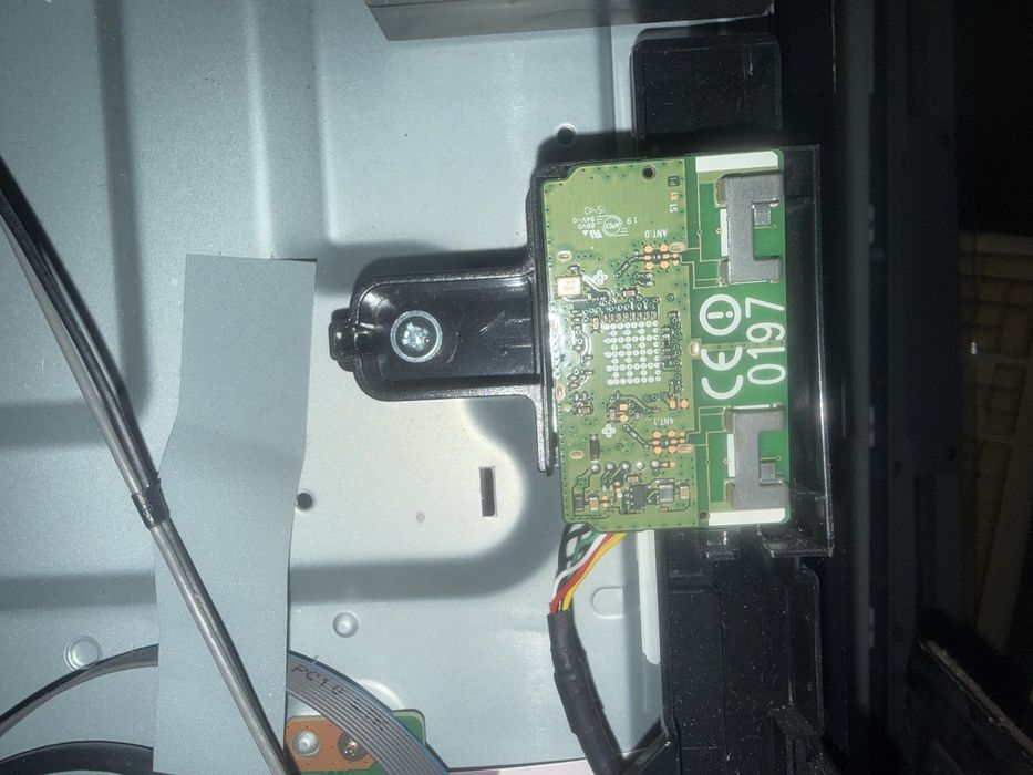 lcd Lg 42LF5800  colunas e cablagem