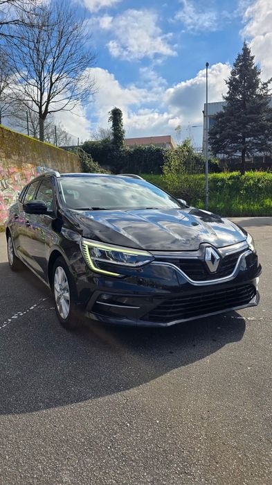 **SÓ ESTA SEMANA** Renault Megane 1.5 DCI 116cv automática