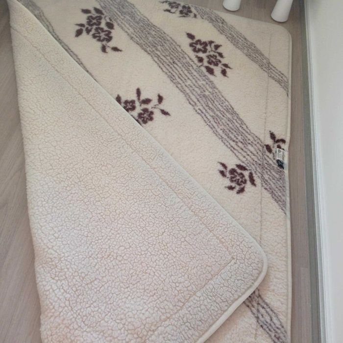 Kołdra, podkład z merynosów australijskich