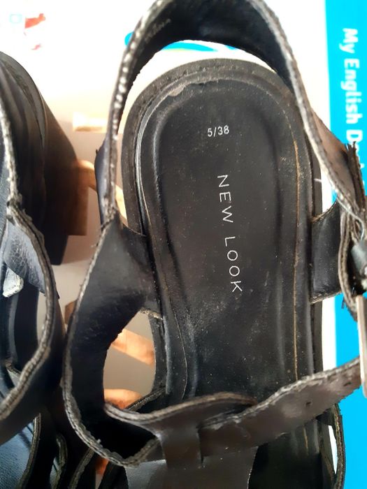 Sandały na grubej podeszwie New Look 38