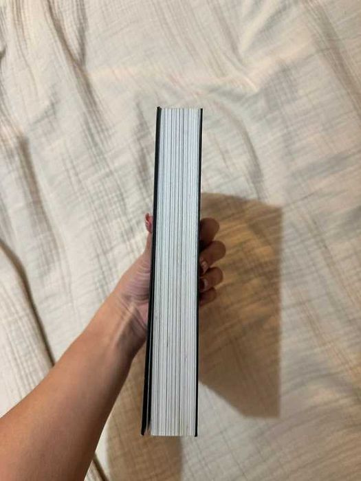 Osobliwy dom pani Peregrine – Ransom Riggs