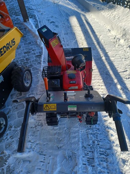 Odśnieżarka Honda HS624 gąsienicowa, Hydrostat, Do trudnych warunków