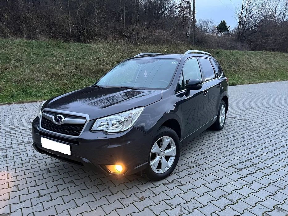 Subaru Forester # 4x4 # 2.0 Benzyna 150KM # Automat # Nawigacja # Kamera # Brak Rdzy