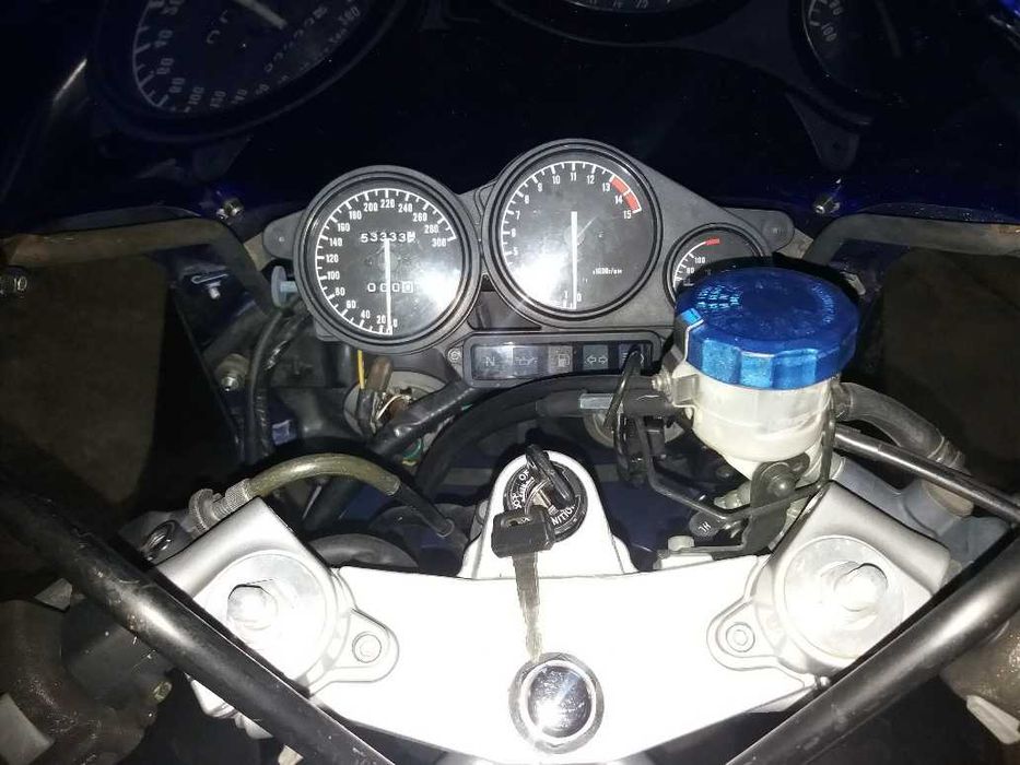 Peças Yamaha FZR600