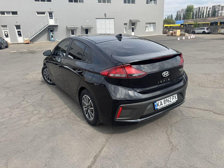 Hyundai Ioniq Гибрид Лізинг