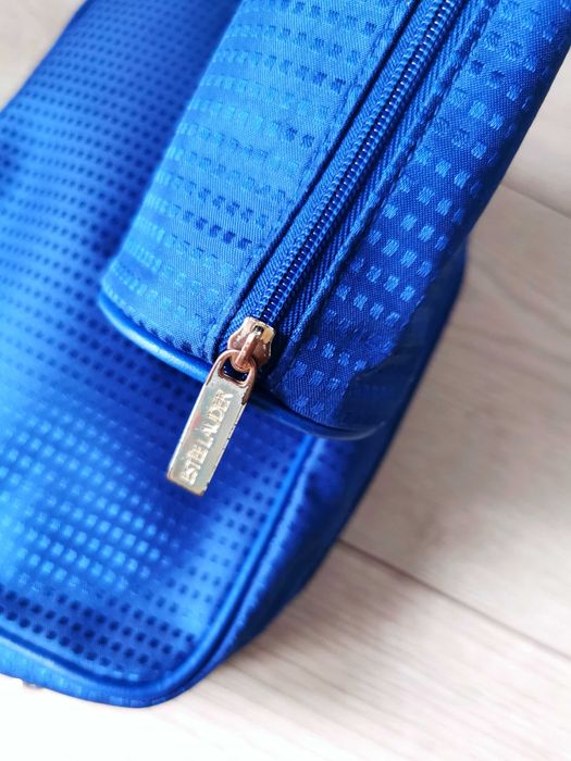 Zestaw 2 kosmetyczek Estee Lauder