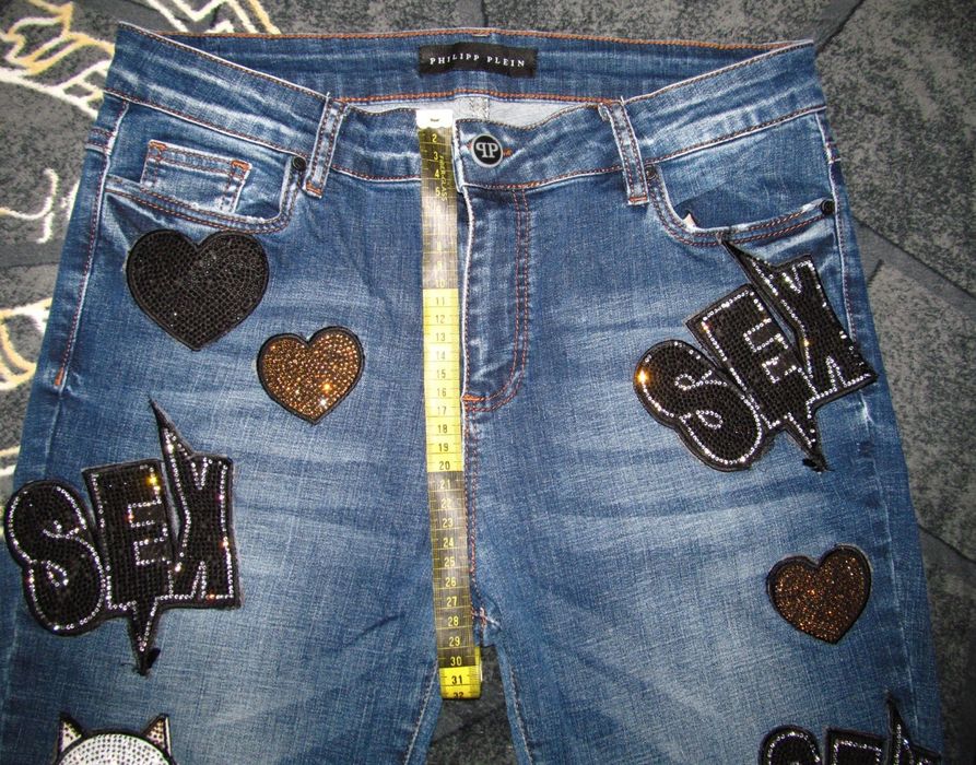 Темно-сині джинси