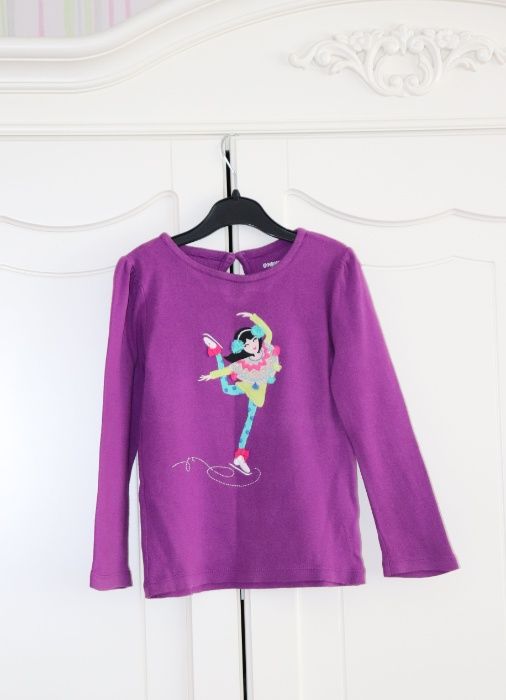 Кофта Carter's с аппликацией фигуристки для девочки на 5 лет