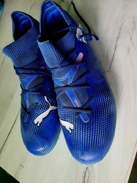 Buty do piłki nożnej Korki Prima future 7 match rozmiar 40 stan bdb