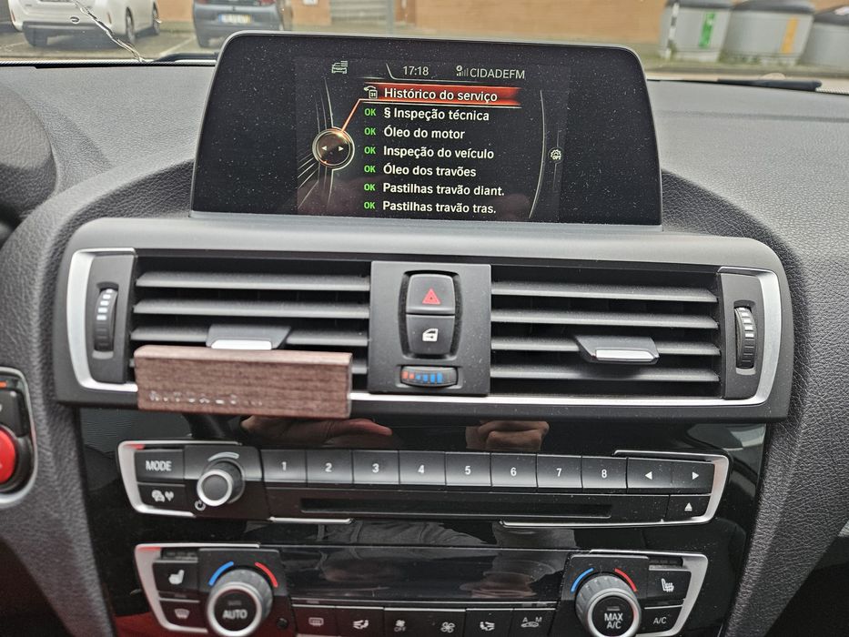 BMW 120D(F21), LCI, em estado=imaculado, com poucos kms, 230cv