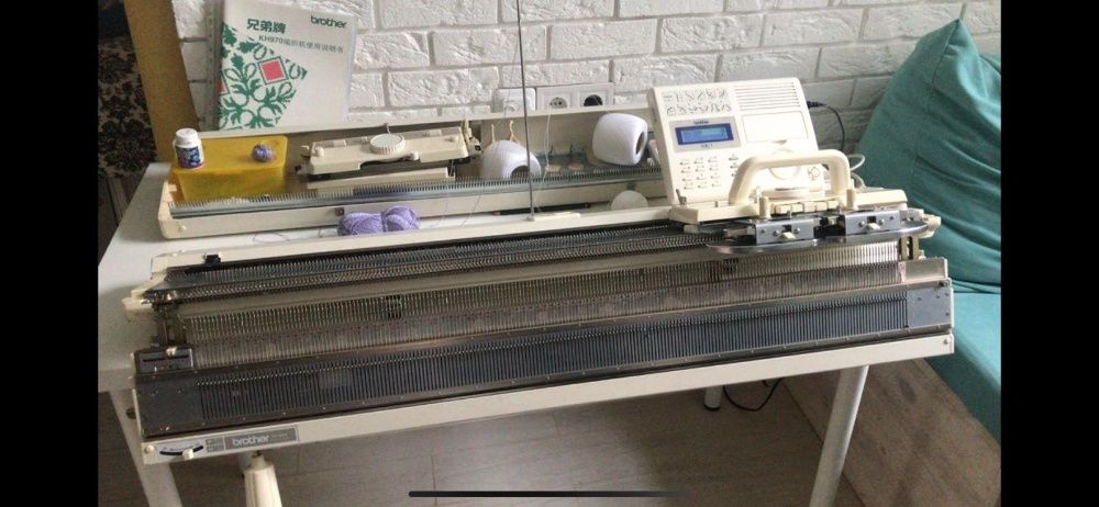 Електронна вʼязальна  машина Brother KH-970/850