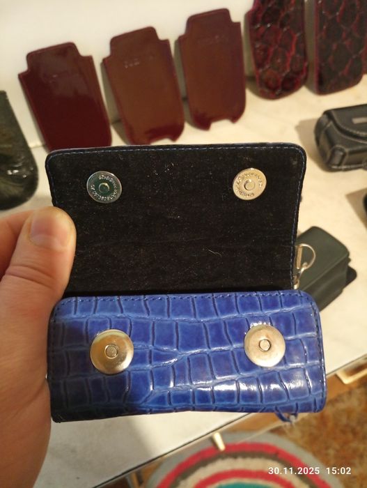 Винтажные чехлы для телефонов.