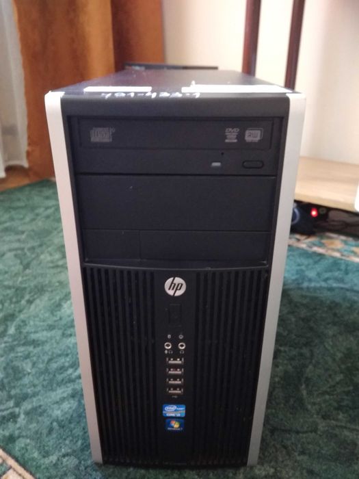 Komputer HP Compaq (Intel Inside, dysk 250 GB, DVD)