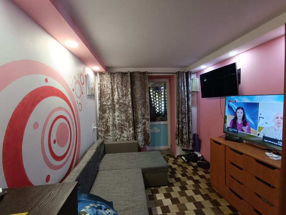 Продам 2к квартиру центр Кирова Поля  Ильича Орлыка Стромцова