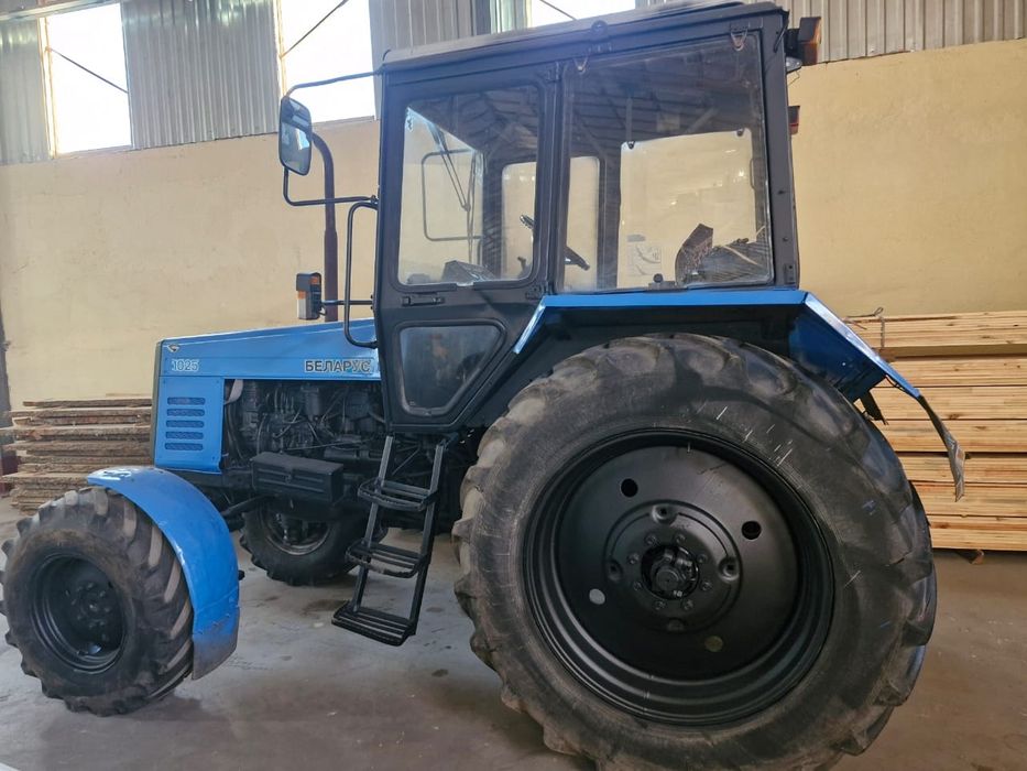 Продам хороший трактор