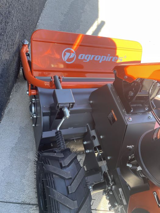 Triturador de martelos a gasolina