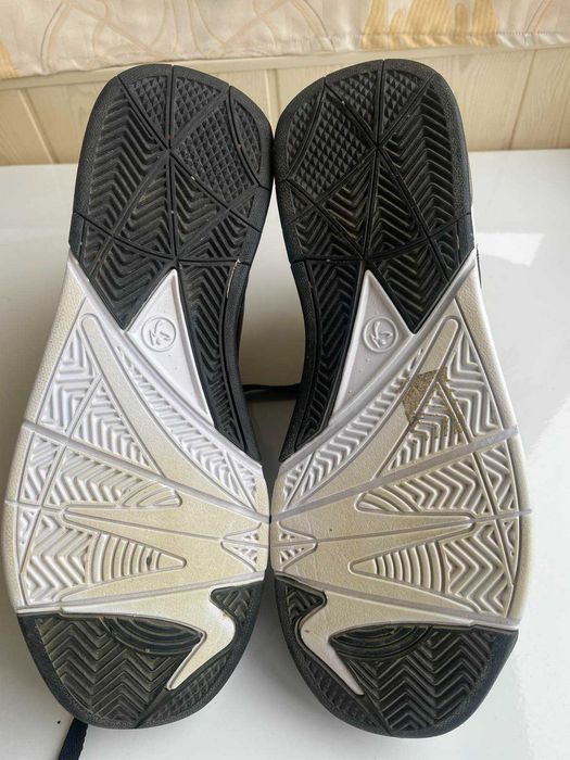 Продам Zumba Зумба нові кросівки високі, 40,5-25,5