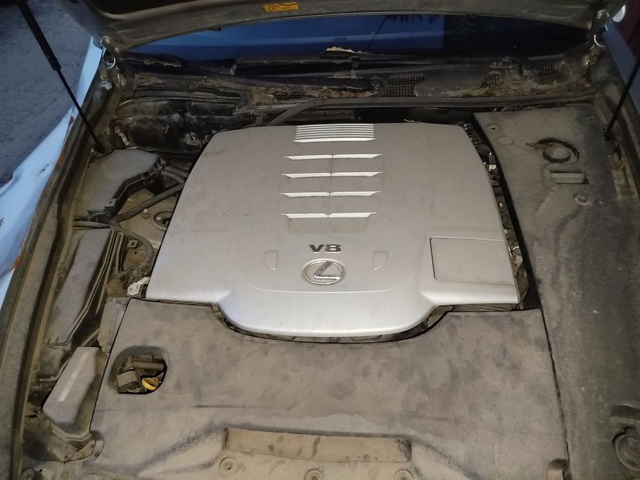Продам Lexus-LS460