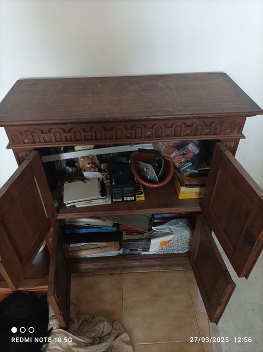 Vendo armário/garrafeira