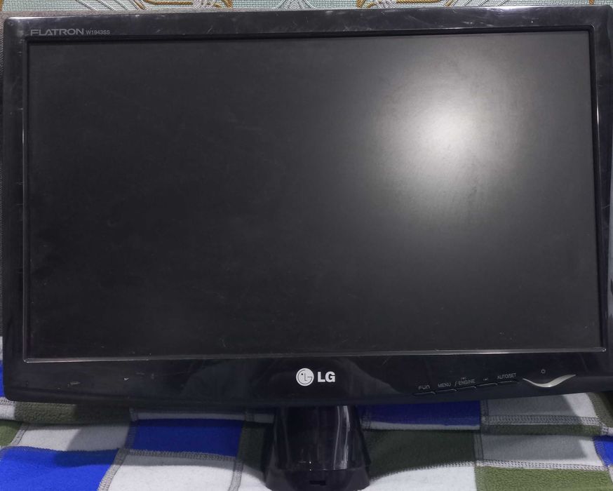 Монітори Samsung 19" 20" , LG 19" ,  Philips 19", Benq 20".
