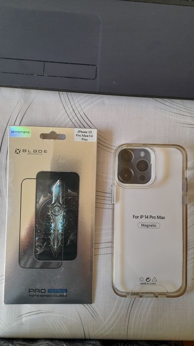 Защитное стекло Blade Antistatic 13 Pro Max/14