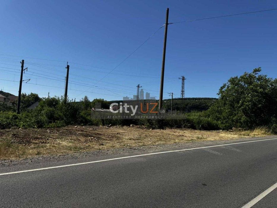 Продається земельна ділянка при трасі Н13